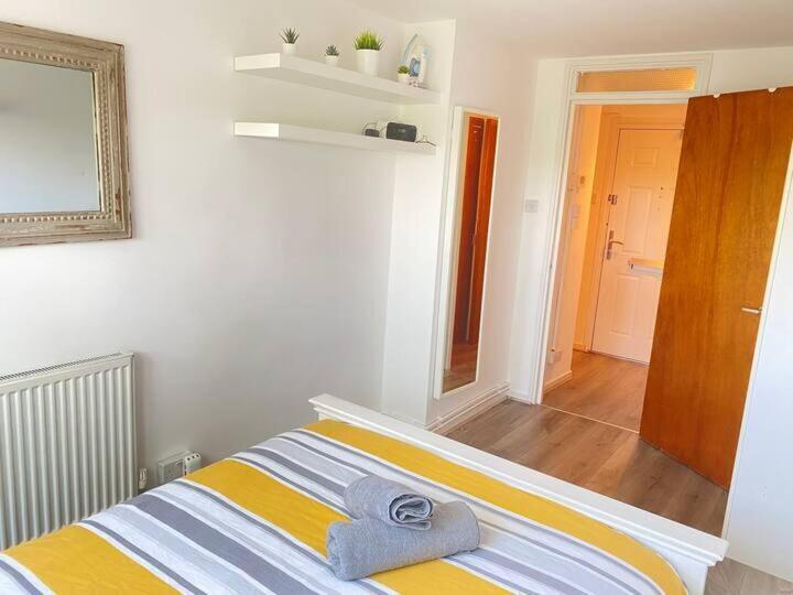 1 Bedroom In Woolwich With Free Parking Apartamento